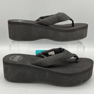 NEW Reef Women’s Sandy Hi Sandals Black Size 10